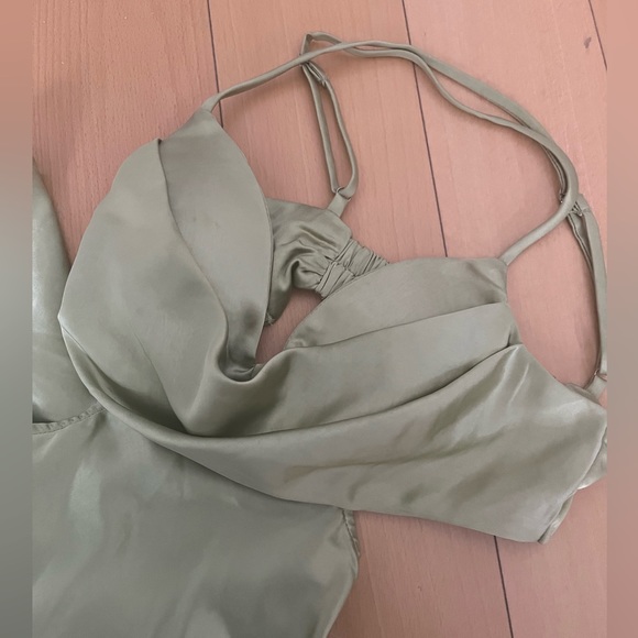 Green satin maxi dress (great for bridesmaid!)- XS - Picture 6 of 7